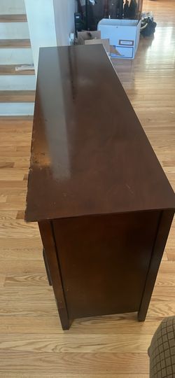 Brown wood dresser