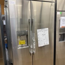 LG studio 42” built im refrigerator 