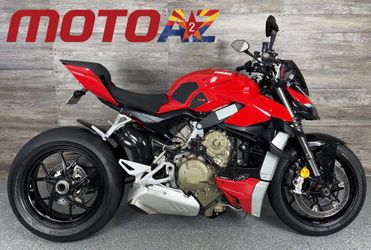 2022 Ducati Streetfighter