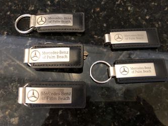 5 Mercedes key holders (including 2 brand new)