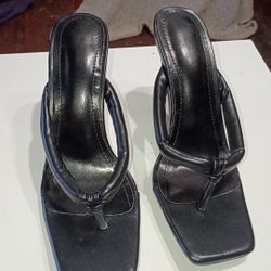 Black Heels Size 8.5