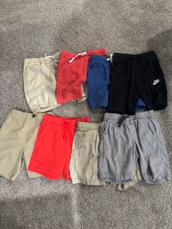 Bundle of 8 boys Shorts Including Nike sizes 6 or 7