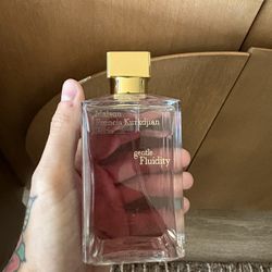 MFK Gentle Fluidity Gold - Cologne/Fragrance 200 ML