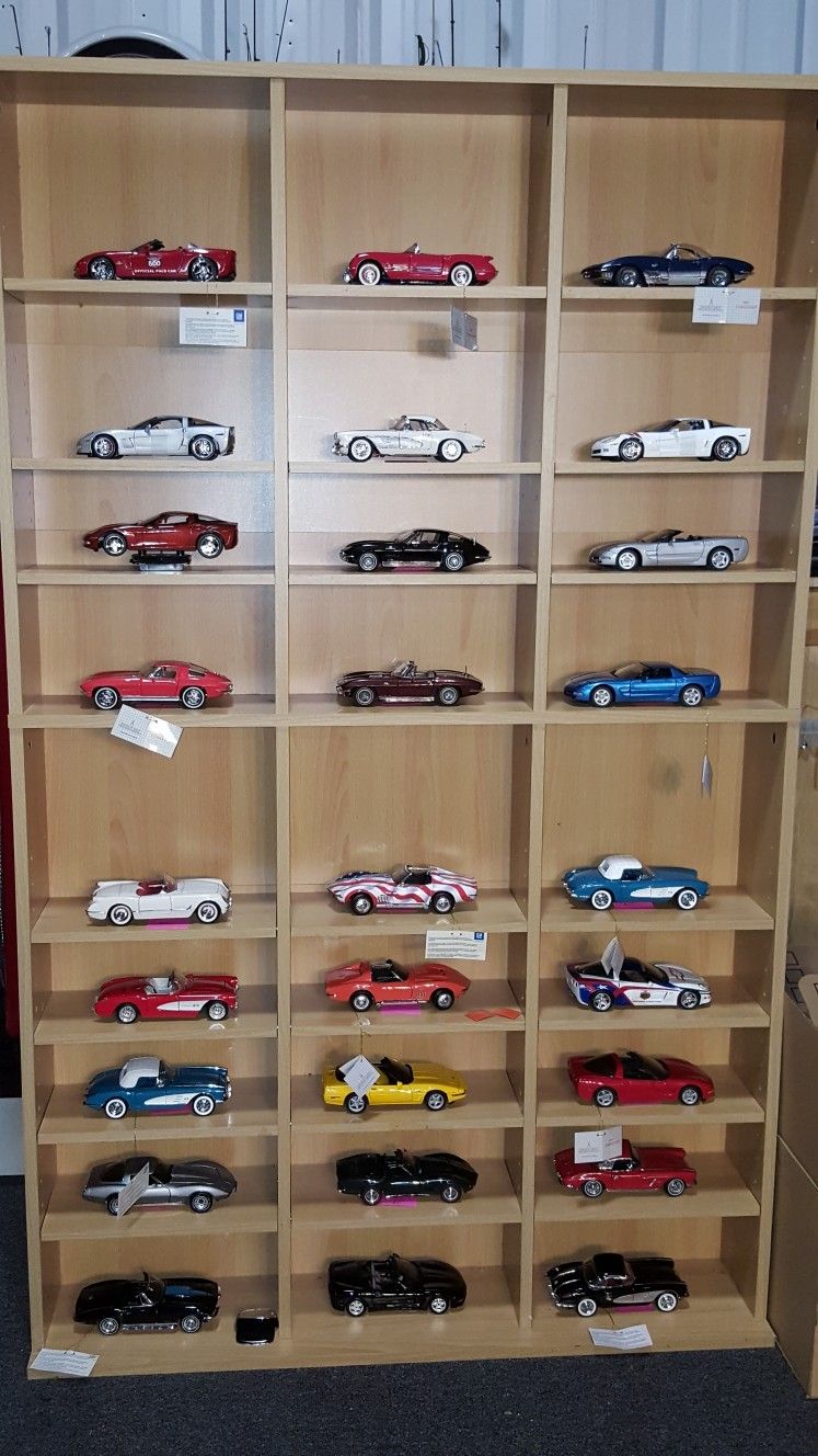 Collector's Corvette Model cars & shelf