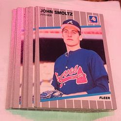 LOT OF 25 JOHN SMOLTZ 1989 FLEER HOF RC BASEBALL CARDS MINT