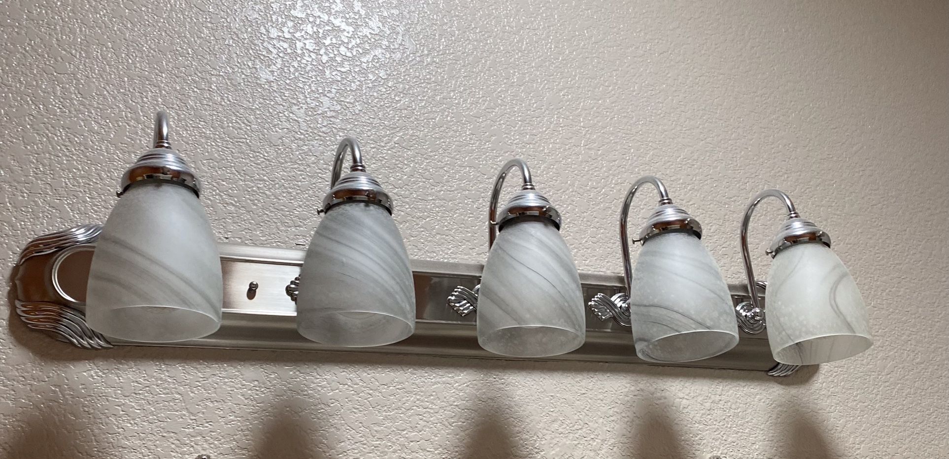 5 Lights Chrome Vanity Lights LED Light Bulbs
