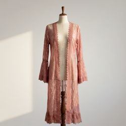Gorgeous lace kimono s/m