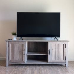 TV Console/Entertainment Center-Good Condition-$40 OBO