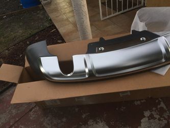 Audi Q5 s-line back bumper brand new oem