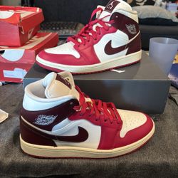 Jordan 1 Size 10 M