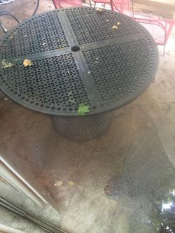 Iron outdoor table & 3 chairs