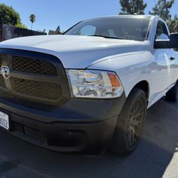2019 DODGE RAM 1500 WITH 155K MILES AND TAGS UNTILL 2026 