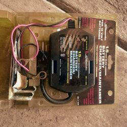 Schumacher 1.5 Amp Battery Charger Maintainer 