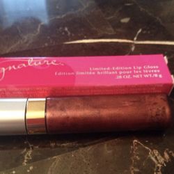 Mary Kay Lip Gloss 