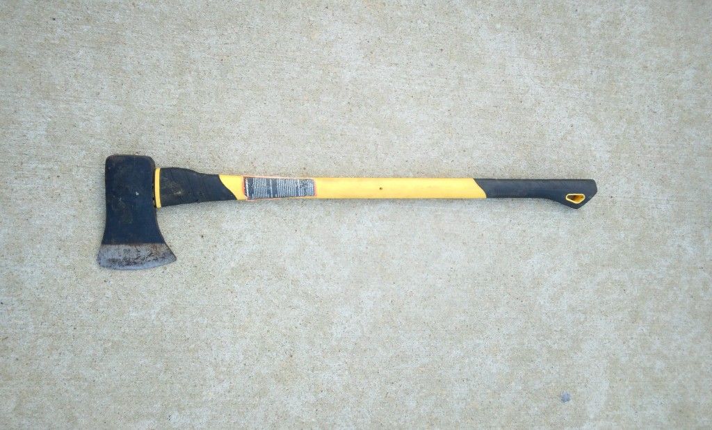 Rockforge 3 1/2 Lb Single Bit Fiberglass Handle Axe