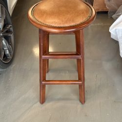 Leather Topped Bar Stool In Good Condition
