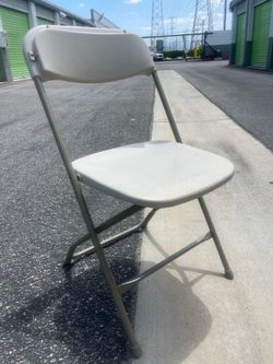 Brown Foldable Chairs