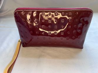Arcadia Burgundy Logo Zip Clutch Wristlet Pouch Lined Made in Italy