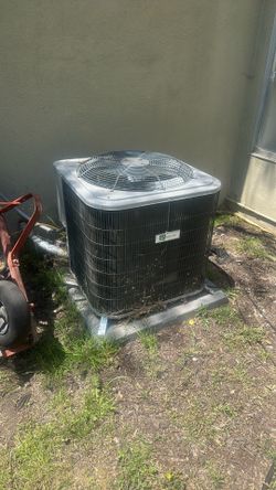 5 ton ac 1 year old.
