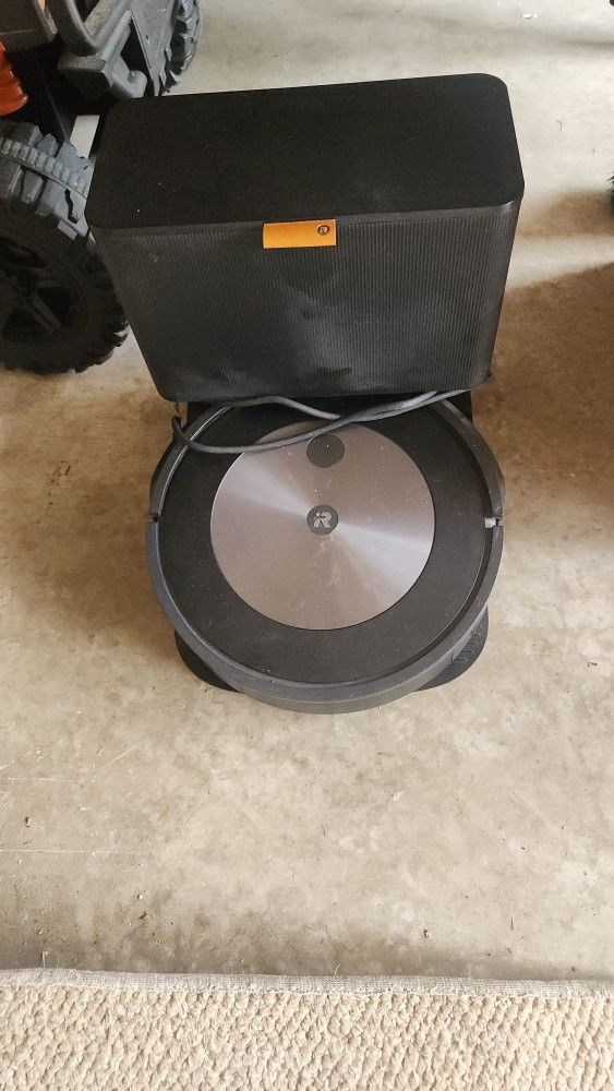 J7 Roomba