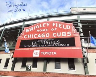 Signed Chicago Cubs Pat Hughes 11x14