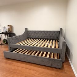 Modern Gray Daybed w/ Pull-Out Trundle | Full + Twin
