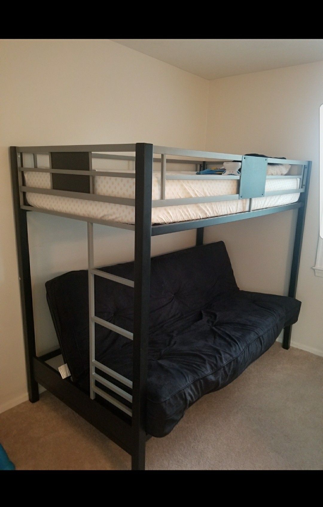 Metal Twin over Full Bunk Bed