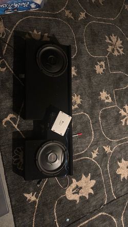 Dual Subwoofer Box with Amplifier