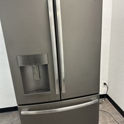 GE Bottom Freezer Refrigerator 