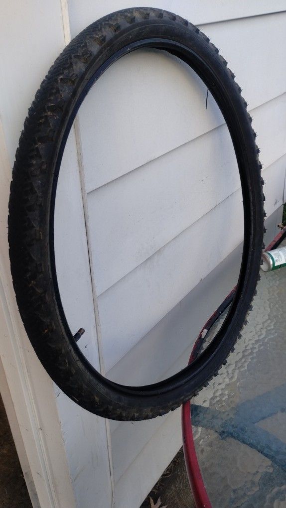 26" Bike Tire  Good Condition 
