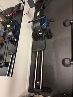 MERACH Water Rowing Machine – Excellent Condition