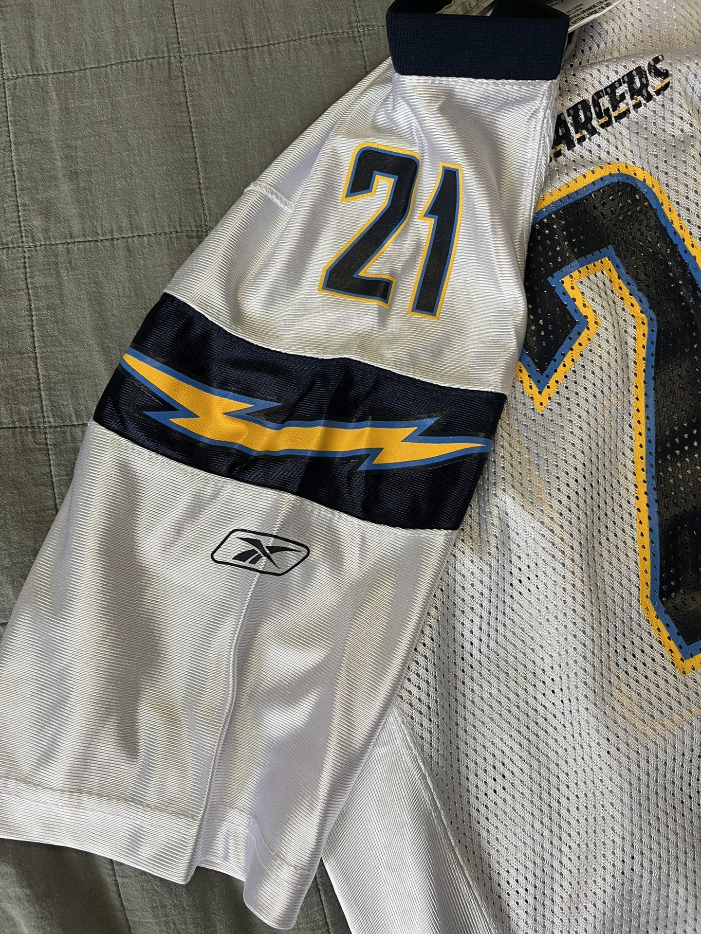 Tomlinson AUTHENTIC On Field Chargers Jersey for Sale in El Centro, CA -  OfferUp