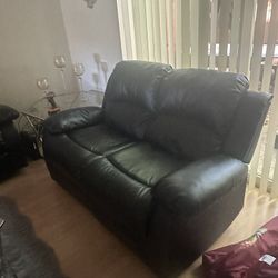 Reclinable Loveseat, Sofa 