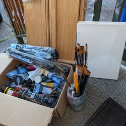 $150 OBO Painters Art Bundle With Lots Of Half To Full Tubes Of Acrylic Paint 2 Table Top Easel Brushes And Floor Easel 
