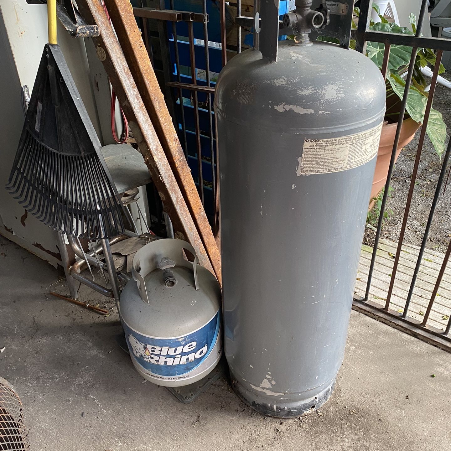 40 Pound, Gallons Propane Tank For Sale In Miami, FL
