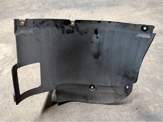 BMW E39 540i 528i PASSENGER LOWER SPLASH GUARD