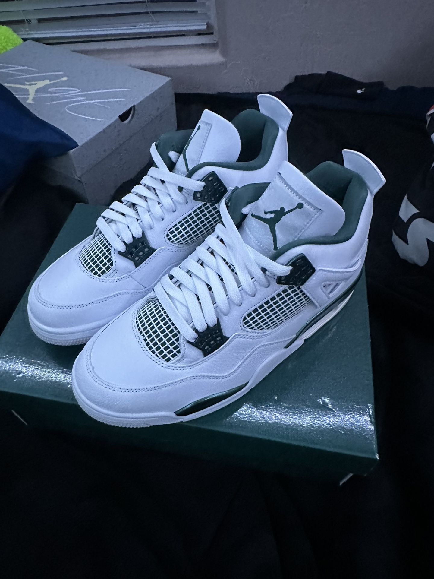 Air Jordan 4 Retro Oxidized Green (Size 10) (New w/box)