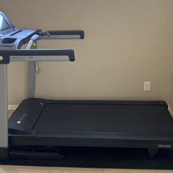 Lifespan TR5500i Treadmill