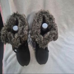 Khombu Winter Boots