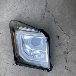 Yukon Headlight 