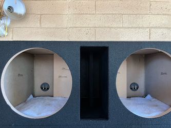Brand New Mrmusicman Official prefabricated boxes -$129