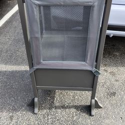 Martha Stewart Toddler Kitchen Helper. Gray.