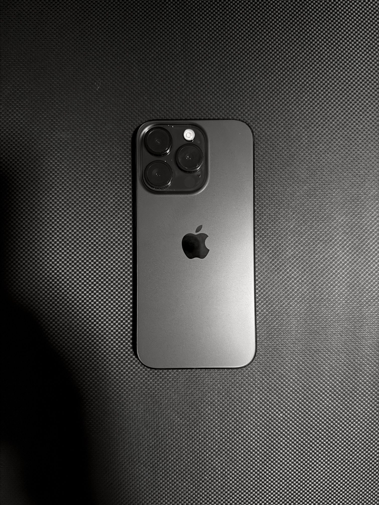 iPhone 15 Pro 256GB UNLOCKED