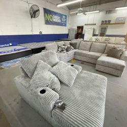 New Pillowtop Queen Mattress Brand New In Plastic