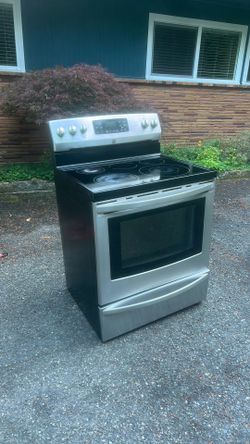 Kenmore oven / stove