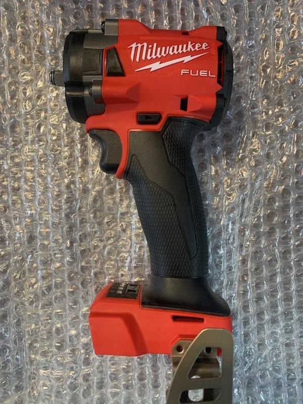 BEST PRICE $219value Milwaukee M18 FUEL 1/2" STUBBY Impact Wrench! 