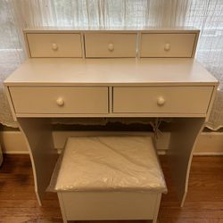 White Desk Vanity With Storage Stool