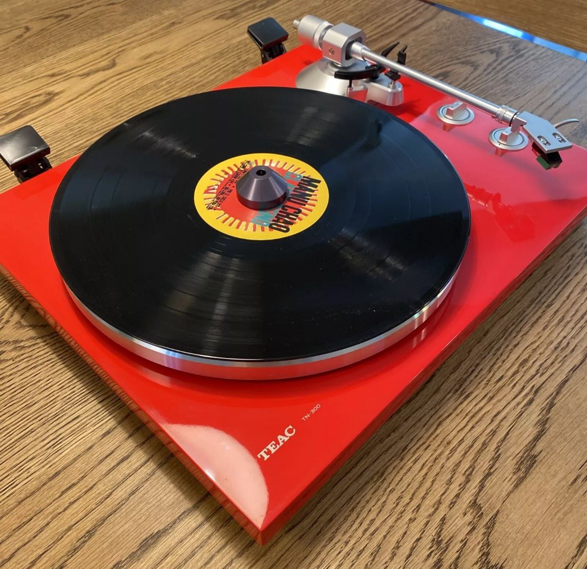 CERY RARE Limited Edition TEAC  TN-300 Turntable