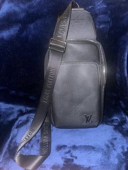 LV Avenue sling bag