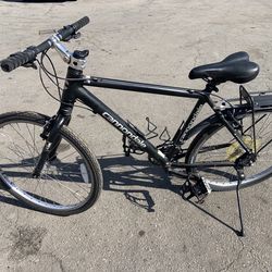 Cannondale p bone 21 speed medium size lightweight aluminum frame with disc brakes